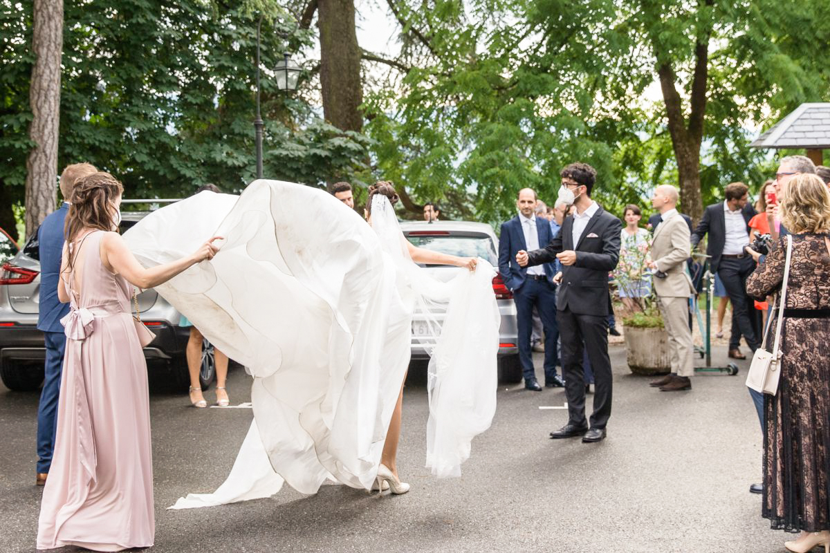 Traine de la robe de mariage