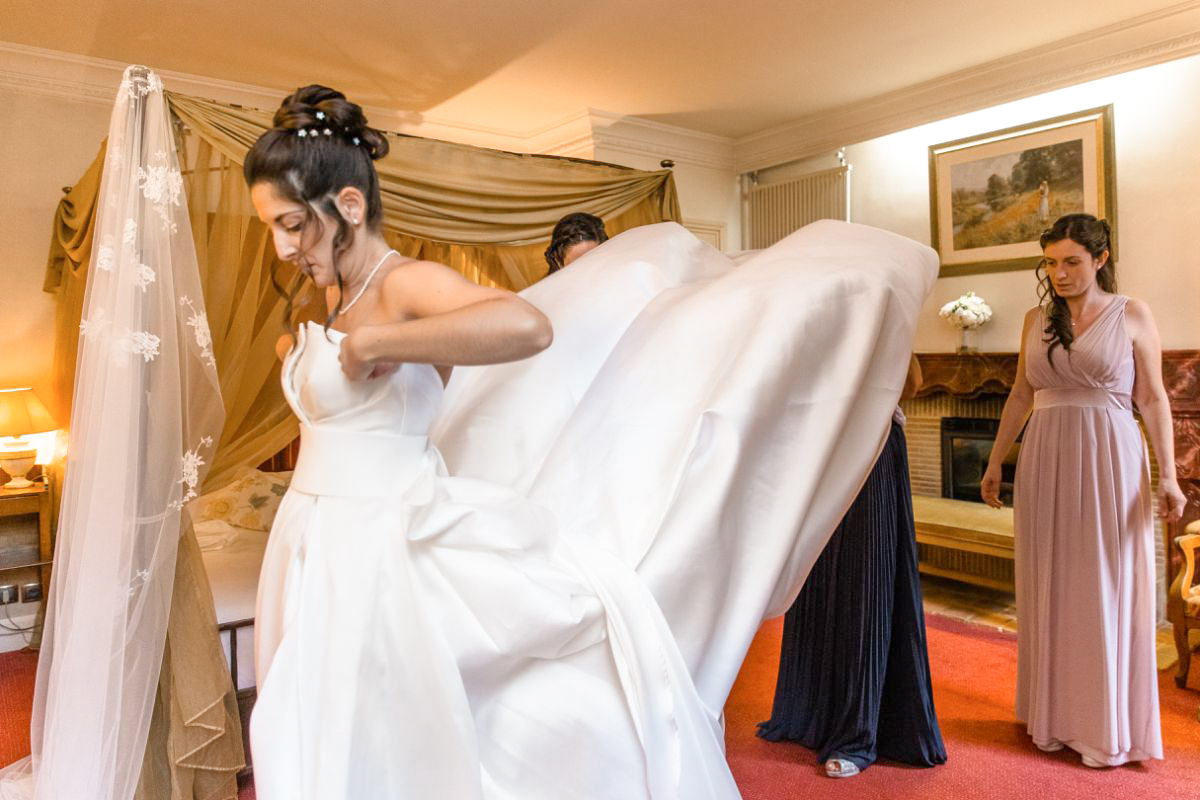 habillage de la mariée