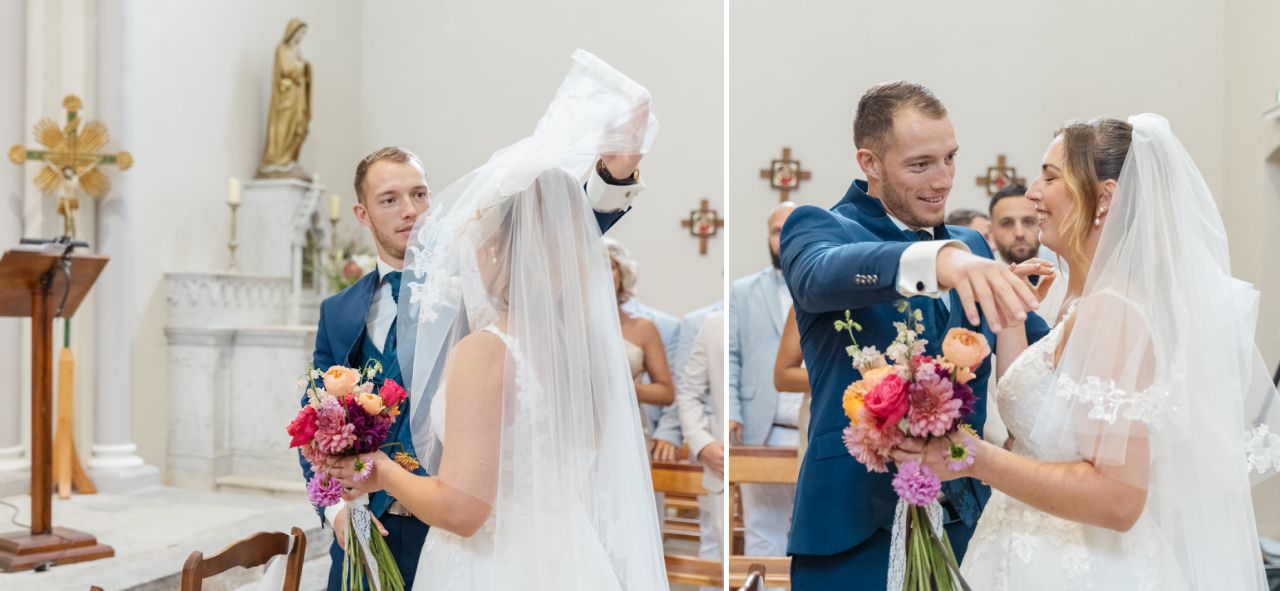 les mariés à l'église