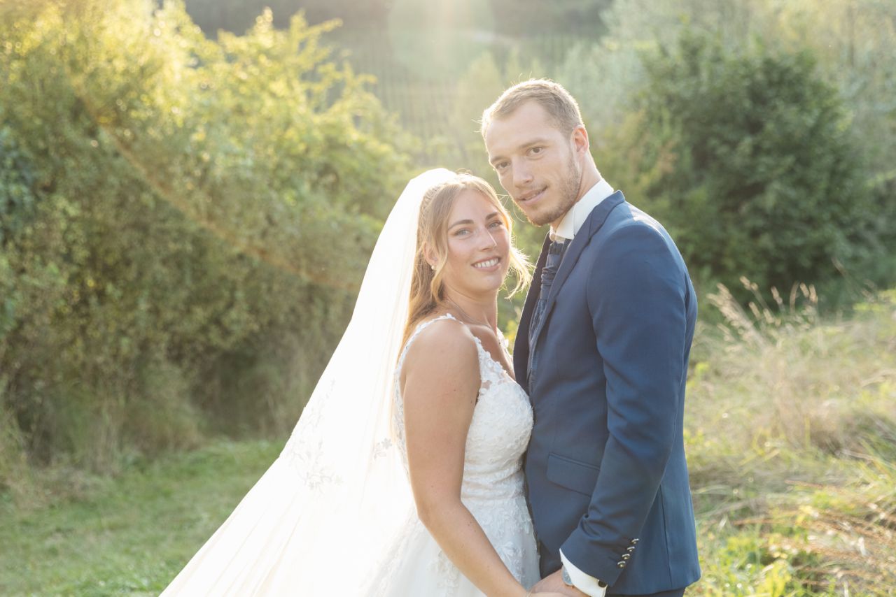 mariés à contre jour au lac Saint André