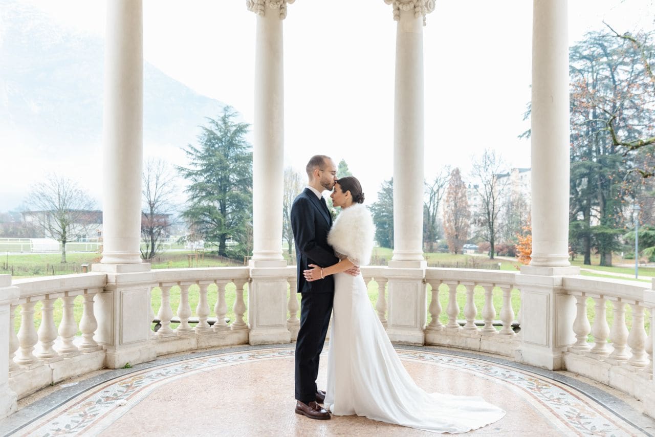 Mariage à la montagne en hiver